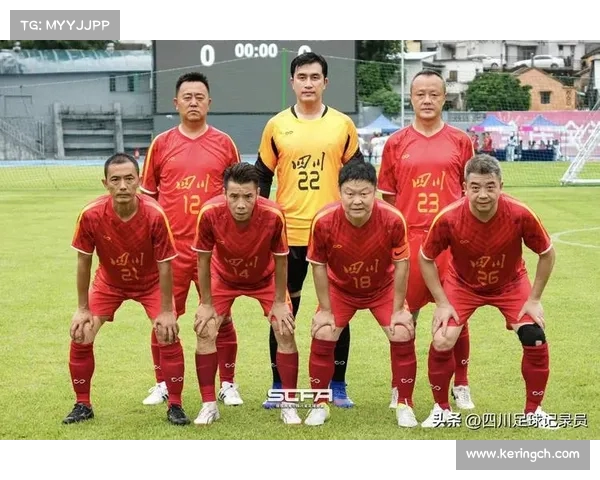 中国足球:致敬老将,感谢年轻球员的努力 中国足球:致敬老将,感谢年轻球员的努力